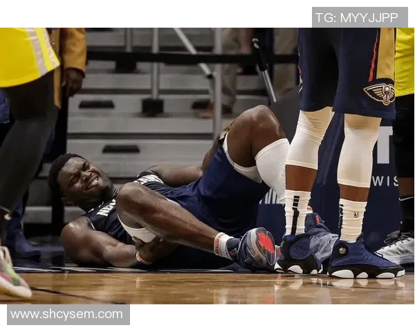 锡安再遭重创鹈鹕官方确认胖虎右膝手术将缺席整个赛季